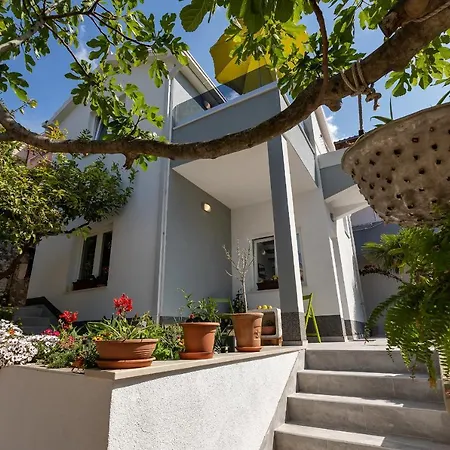 Kuca Za Odmor Lemon Tree Апартаменты *