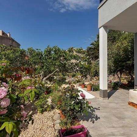 Apartman Kuca Za Odmor Lemon Tree Makarska