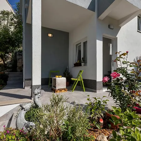 Апартаменты Kuca Za Odmor Lemon Tree